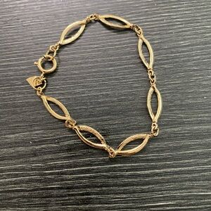 Sarah Coventry Gold-Tone Open Marquise Link Bracelet